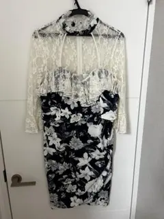 花柄タイトフィットドレス