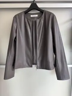 ナチュラルビューティーベーシック グレー ノーカラー ジャケット Lサイズ