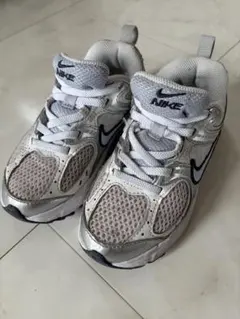 ナイキ　キッズ　Nike V5 RNR