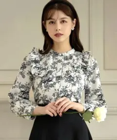 新品未開封＊トッコ　フリルトワルドジュイブラウス　上品清楚オフィスデート可愛い