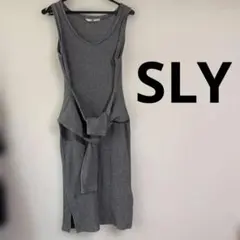 SLY グレー ノースリーブ リブ編みワンピース