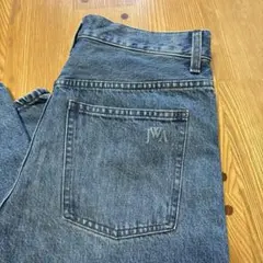 ユニクロJW ANDERSONストレートジーンズ
