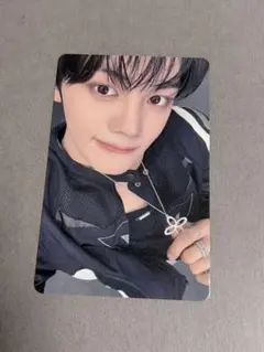 ギュビン　ICONIK トレカ　ZEROBASEONE ZB1 ゼベワン