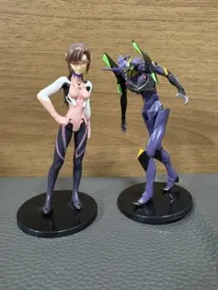 エヴァ劇場版Q 第13号機・真希波マリ2体セット