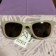 Item thumbnail for item c195b7bb-497e-4d01-b467-74cd9d862f4f