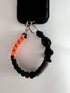 パラコード　ハンドストラップ　スマホストラップ　ハンドメイド　ネオンピンク