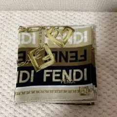 FENDI ハンカチ　新品のサムネイル