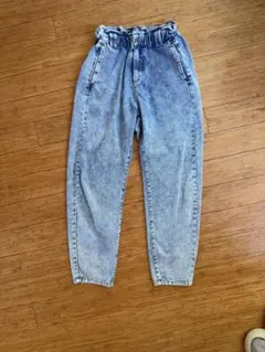 ウエストゴム テーパードデニムパンツ Mサイズ