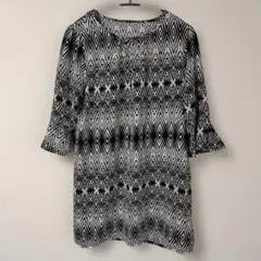 【美品】トップス　Mサイズのサムネイル