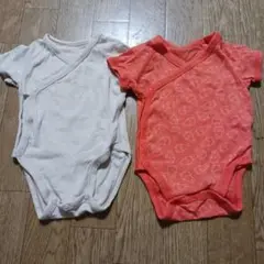 60cm 前開き 半袖ボディスーツ 2着