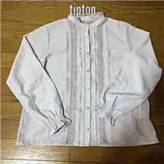 ブラウスのサムネイル