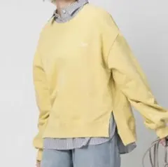 Lee スウェットイエロー