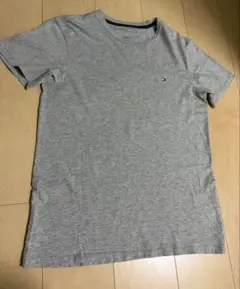 再セール！TOMMY HILFIGER グレー Tシャツ M
