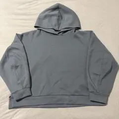 グレー フード付き 無印パーカー