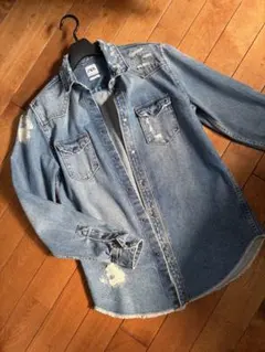 未使用　Sサイズ　メンズZARA デニムシャツ　ジャケット
