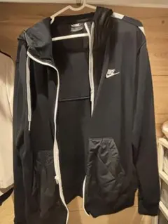 Nike フルジップパーカー 黒 男女兼用