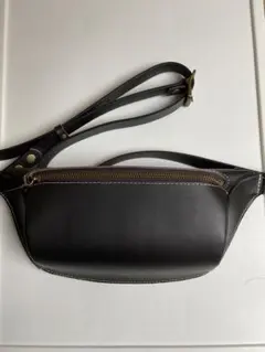 ハ*2様 ボディバッグ　本革