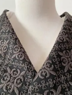 半衿　1870刺繍半衿　レース半衿　 綿ローン　 ブラック＆メタリックブラウン