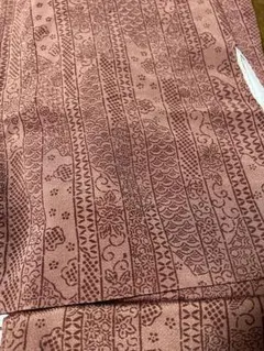 美品 正絹 長襦袢 やまと謹製 贅沢な大人の洒落着物スタイル 生成り 紬 絣文様 ほっこりとした節感と素朴な風合いを愉しむ 美品 正絹 長襦袢 やまと謹製 贅沢な大人の洒落着物スタイル 生成り