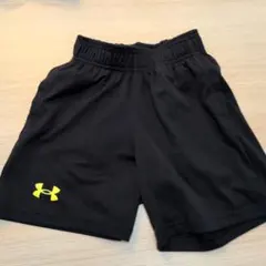 UNDER ARMOUR ハーフパンツ ブラック YXSサイズ