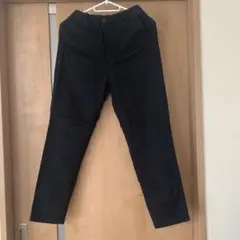 ユニクロ　ウルトラストレッチテーパードパンツ