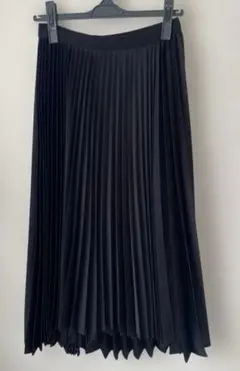 黒スカート