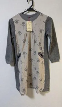 限定値下げ！定価9,680円　タグ付き新品　130　ワンピース