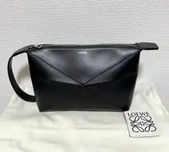 LOEWE パズルフォルド ウォッシュバッグ クラッチバッグ ブラック 