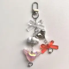 レッドピンク♡ゆれる雲と天使の羽♡ 2連 ビーズバッグチャーム/ストラップ 60
