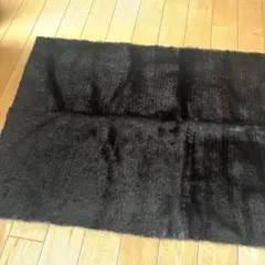 ファー生地　ブラック　黒　光沢あり　短毛　ボア