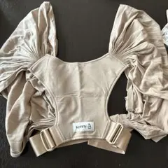 Konny 抱っこ紐 ベージュ　Konny baby carrier FLEX