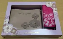 【新品未使用】ジルスチュアート　ポーチ　タオルハンカチセット　コスメポーチ