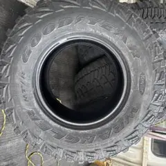 GOOD YEAR ２８５／７５R１６　タイヤ４本のサムネイル