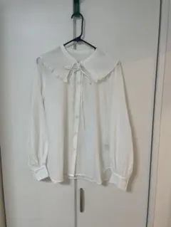 GU 襟付きホワイト長袖シャツ