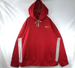 NIKE　フーディー　刺繍ロゴ　トラックジャケット生地　ナイキ　パーカー