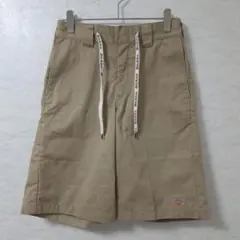 Dickies カジュアル ロゴ ハーフパンツ 短パン S ベージュのサムネイル