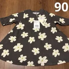 【新品タグ付】マーキーズ 長袖ワンピース 90 花柄のサムネイル