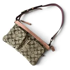 COACH signature One Shoulder Bag Pink