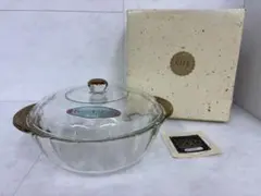 iwaki 耐熱ガラス 両手鍋 蓋付き GOLD 未使用 箱付きのサムネイル