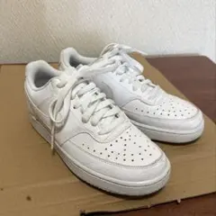 NIKE DH3158-100 ホワイト 23.5cmのサムネイル