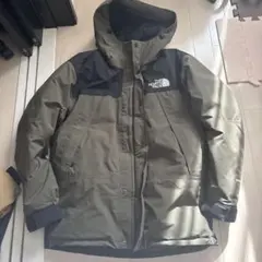 THE NORTH FACE マウンテンダウンジャケット オリーブグリーン