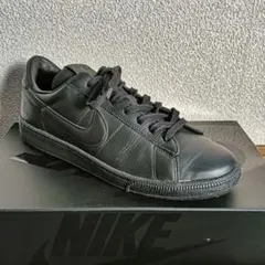 ナイキ　ブラックコムデギャルソン　コラボ　テニスクラシック　スニーカー