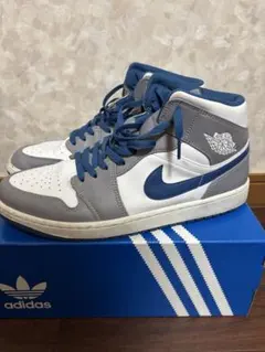 2026年最新】NIKE AIR JORDAN 1 MID true blueの人気アイテム - メルカリ