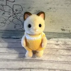 【非売品】シルバニア⭐️ クリームネコの赤ちゃんウェイトレス⭐️（希少） Amazon.co.jp: 海外版シルバニア クリームネコ 赤ちゃん : おもちゃ