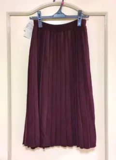 新品　プロポーションボディドレッシング　ニット　スカート　プリーツ　赤　ボルドー