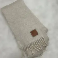 LOEWE マフラー ベージュ フリンジ レザーパッチのサムネイル