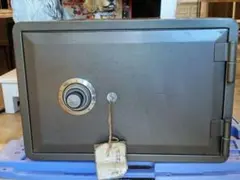 中古】M▽ワコー 耐火金庫 ダイヤル式 シリンダー式 鍵付属 (40172