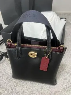 ブラックレザーミニトートバッグ