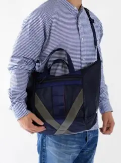 ブリーフィング ショルダーバッグ