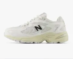 ニューバランス　New Balance ML725 CA オフホワイト